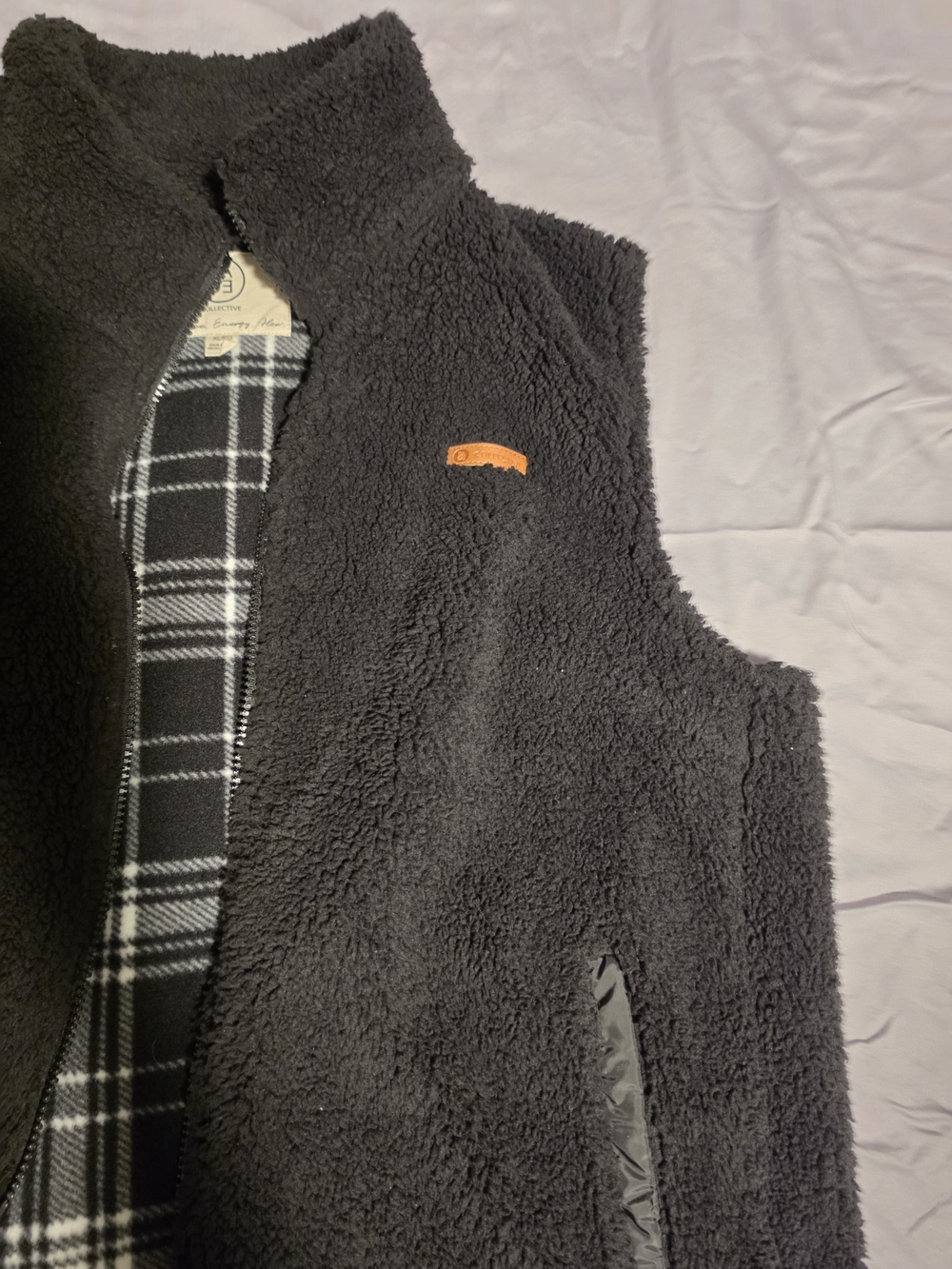Sage Collective Women's Black Sherpa Fleece Vest - Lightweight Layer - Picture 2 of 5